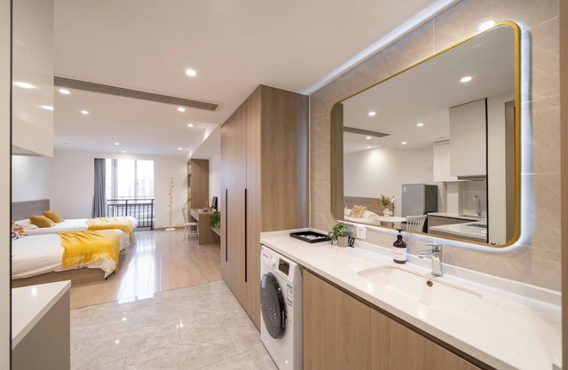 Book and Bed-QuYang Road