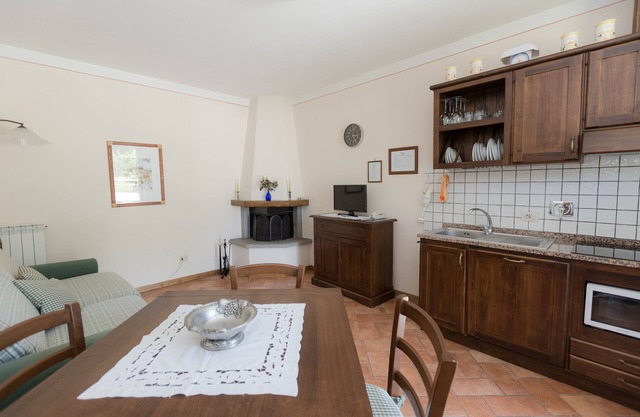 Borgo Caiano in Casentino Tuscany-apartments-typical dishes-large park-pool