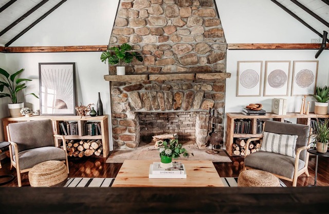 Borrow a Private Lake on 850 Acres and a Cozy Boathouse