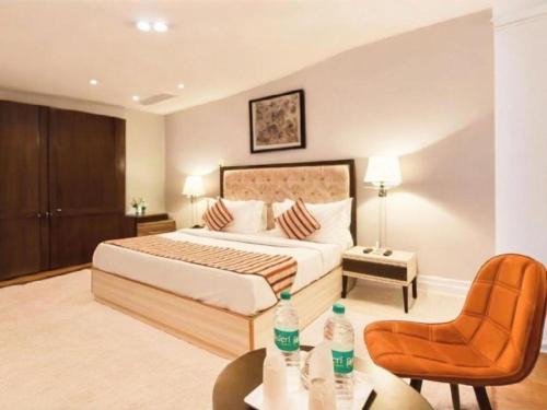 Boutique Hotel Almora - Opposite Aerocity With Free Airport Pickup