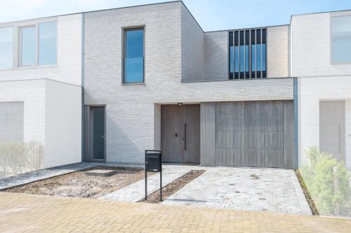 Brand new 3BR house with garden in Mariakerke