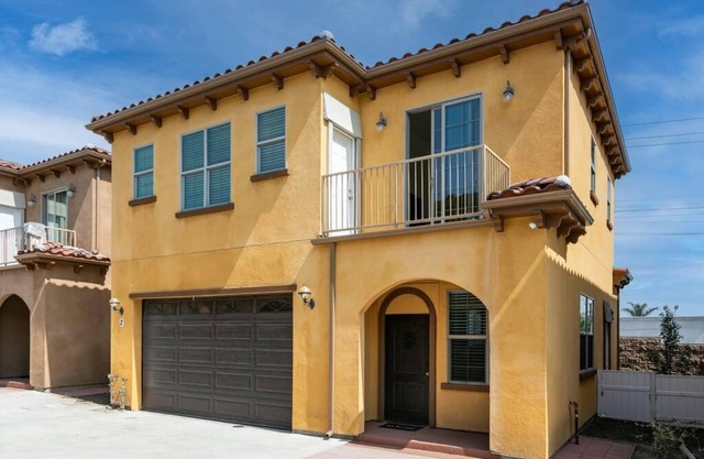 BRAND NEW - Cozy, Central, Private, All Amenities