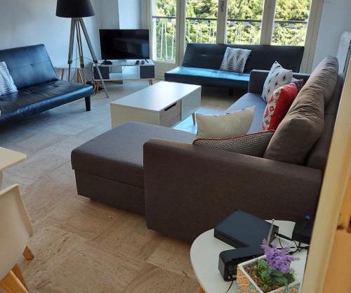 + brand new flat 4 persons near Hotel Martinez, center and Palais des festivals +