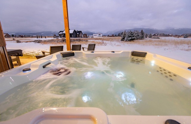 Brand-New Home : Epic Teton Views & Top Amenities