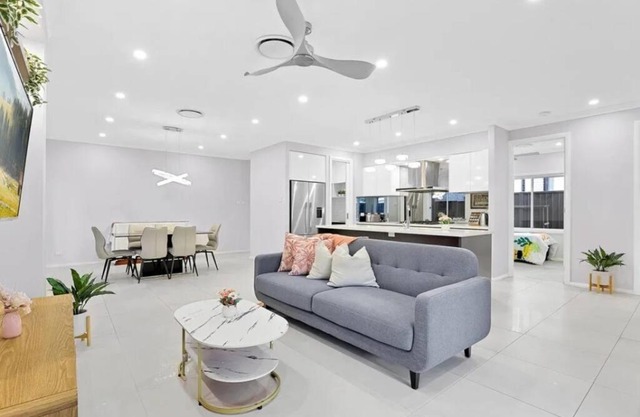 Brand New Single story 5 bedroom house in Marsden Park