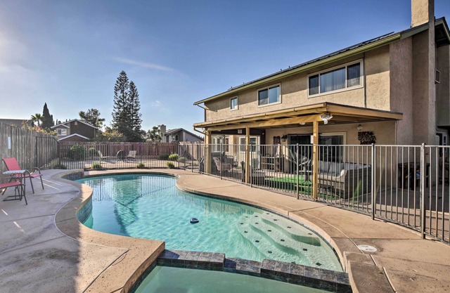'Breeze By the Pool' Chula Vista Home w/Game Room