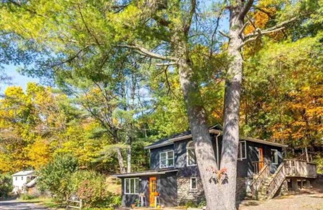 Breezy Hill 3BR Modern & Quiet Home in Catskills