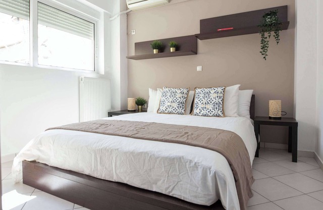 Bright 1 Bd Apt in Ampelokipoi with Balcony