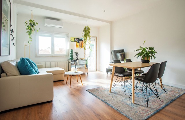 Bright 1bedroom apartment in Campo de Ourique