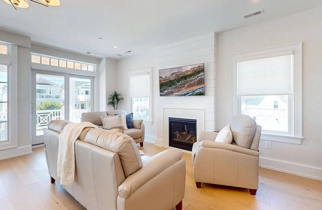 Bright 3-Bedroom Home in the Heart of Ocean City