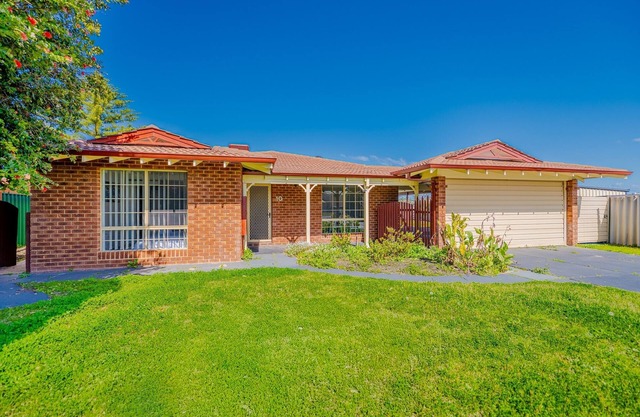 Bright Airy Retreat with Garden