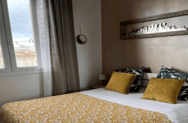 Bright apartment in the city center, near Gare Saint Charles