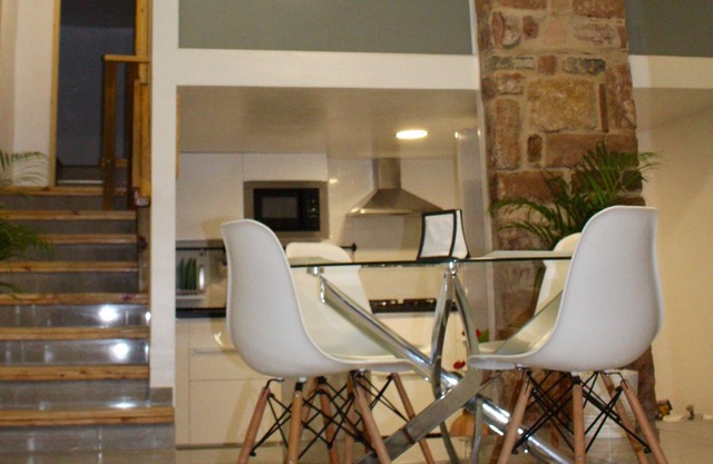 Bright Apartment near the BEACH and PORT with ALTILLO/LOFT