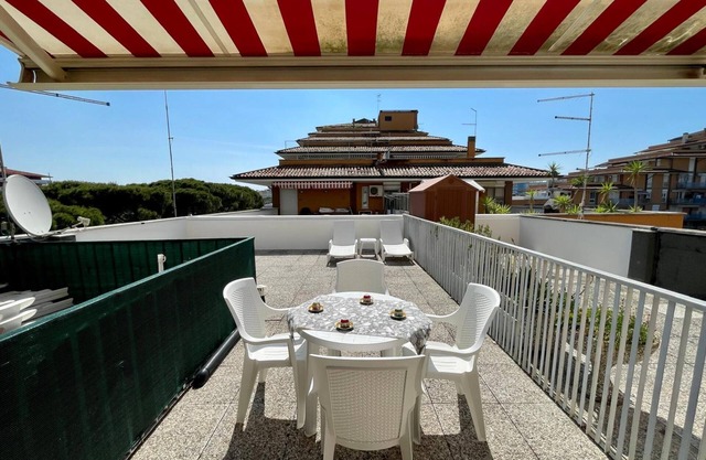 Bright studio with terrace