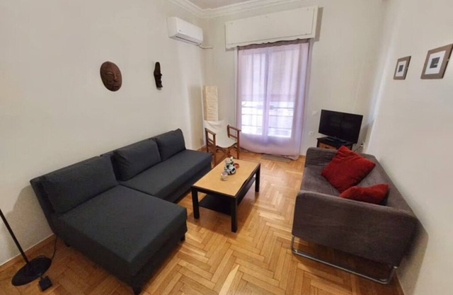 Bright & Spacious 1BR Apt Athens, Goudi