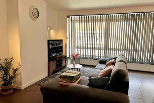 Bright, spacious apartment nearby beach