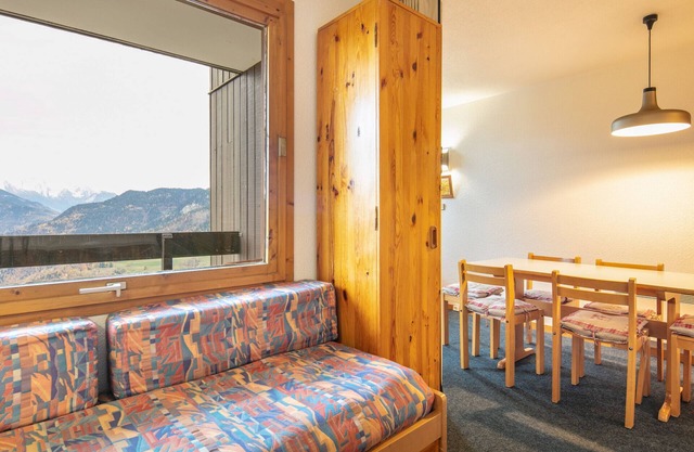 Bright studio 4 ppl, terrace with mountain view