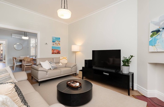 Brightside Belle - St Kilda East