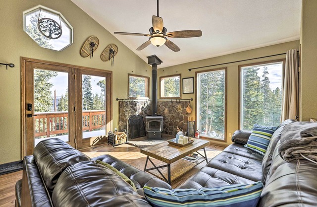 'Bristle Cone' Fairplay Cabin w/Hot Tub