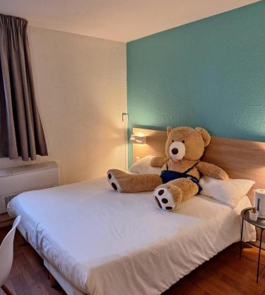 Brit Hotel Essentiel Tours Nord