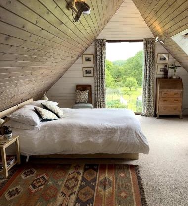 Brook Barn