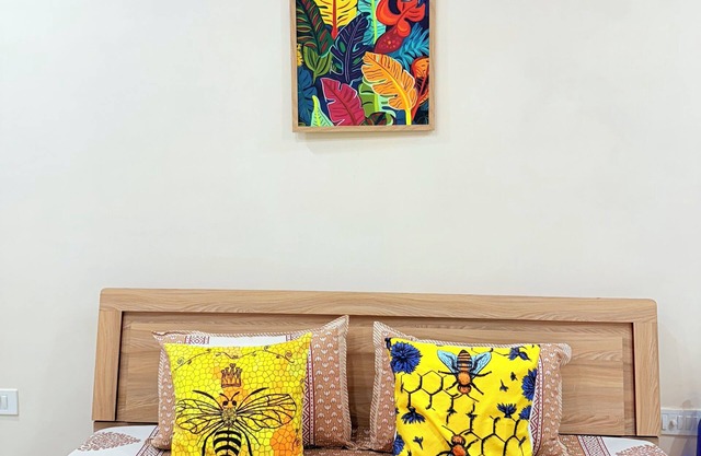 bumble bee Jaipur homestays central located in C-Scheme