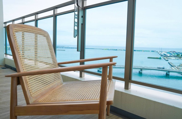 buransiera naha akebono puremisuto 1403