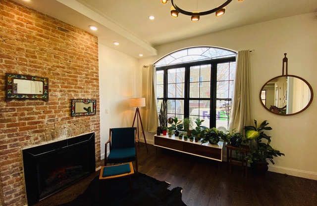 BUSHWICK TOWNHOUSE