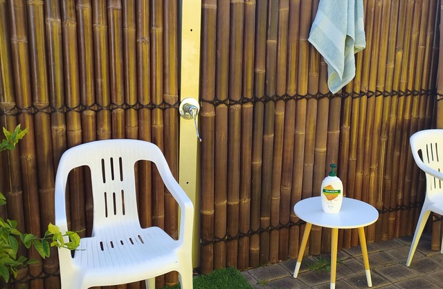 Busselton Beach Getaway,Family, Pet friendly, Big secure yard, close everywhere