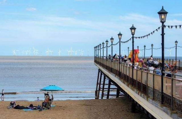 Butlin's Resort, Sleeps 6 w Parking & Pet-Friendly