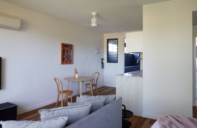Byron Bay Accom - 34 Bayshore Drive studio