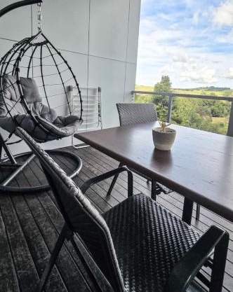 Byron Bay Hinterlands Dreaming Woods Cabin Two