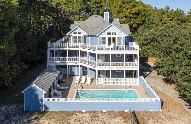 C5124 Angel's Retreat 18. Pool, Cabana, Elevator, Pets, Rec Room, Open YR!