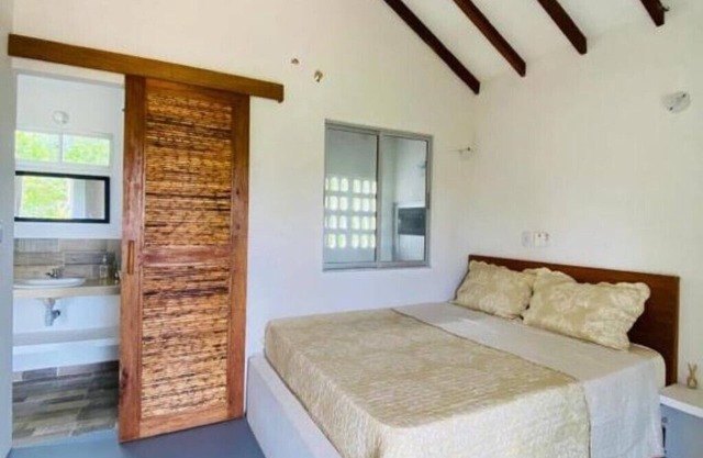 Cabaña Cerca al Mar con Pisicina y AC en Tolú