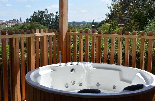 Cabañas Compostela - Cabaña La Catedral con bañera de hidromasaje