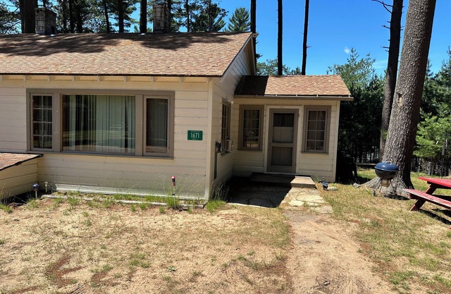 Cabin 14A by Eagle Waters Resort