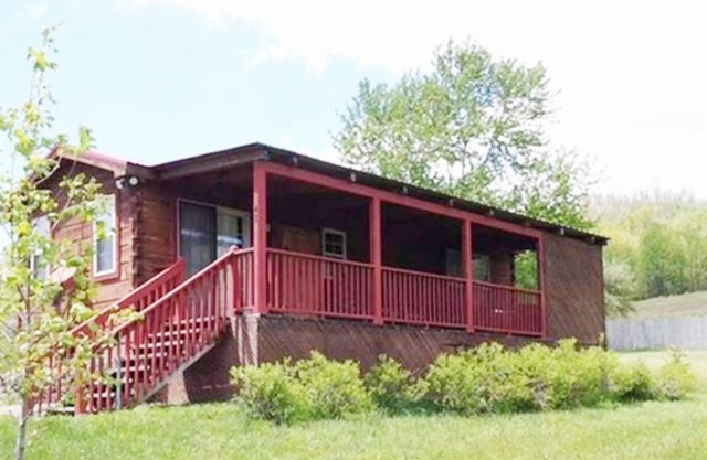 Cabin in the Meadow-Peaceful 1BR 20Acre Rural Retreat-HotTub-WiFi-Near Asheville