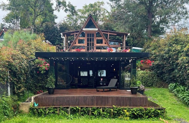 Cabin with jacuzzi in Santa Elena