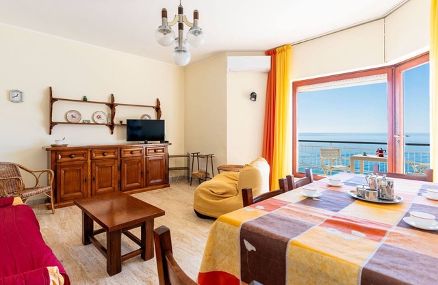 Calandre Mare by Interhome