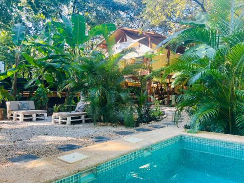 Calipso Ocean Lodge- Avellana Beach Hotel
