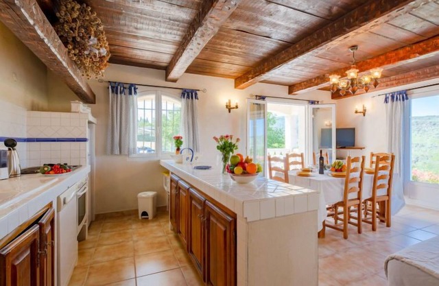 Campagne les Oliviers by Interhome