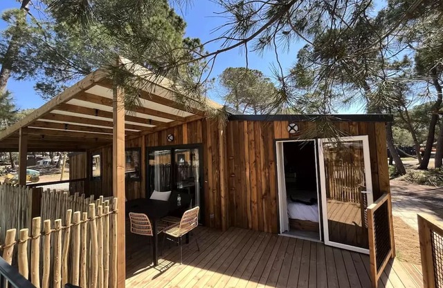 Camping Inspire Villages Séveilles - Premium Cottage 4 Rooms 6 People