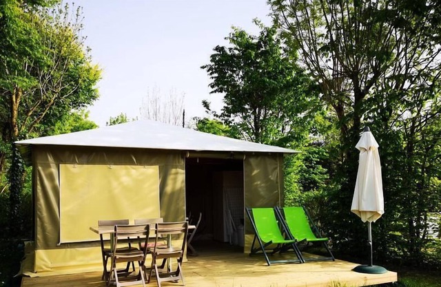 Camping l'Ile Cariot *** - 3-room Canvas Bungalow 4 people