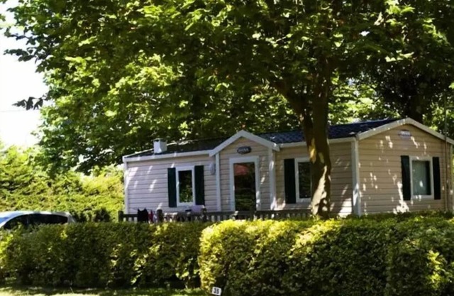 Camping Le Nid d'Été * - 3 Room Mobile Home 4/6 People + TV