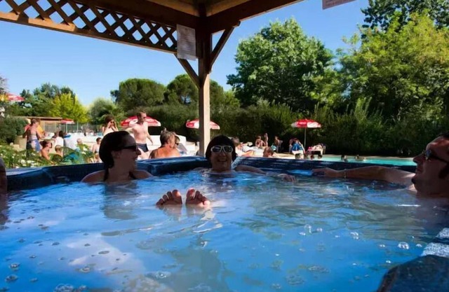 Camping Les Lacs De Courtès* - Mobile home 40 Grand Confort 3 rooms 4 people