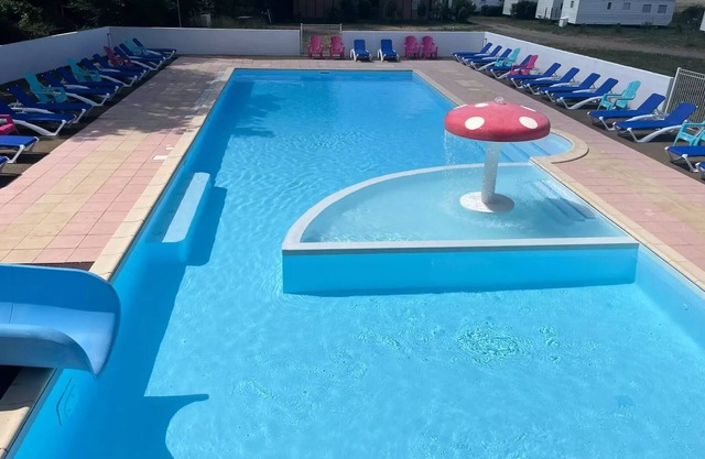 CAMPING O BEAU LAURIER * - Mobile home 5p 68 5 to 7 people - 5 people. included in the price