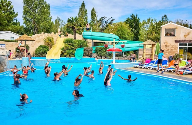 Campsite Bois Soleil * - Mobile home Grand Large 34.5m2 (3 bedrooms) (- 8 years old) + TV + Terrace 6 persons