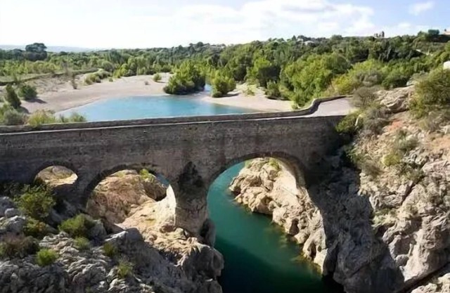 Campsite Domaine de Gajan * - Mobile home Comfort + SUNNY 27m2 (2 bedrooms + covered terrace included - TV arv/departure Sunday 4 people