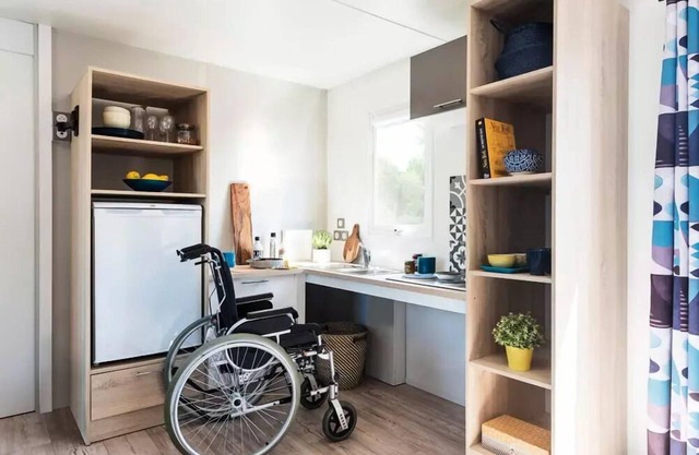 Campsite Les 4 Saisons *** - MOBILE HOME COUSERANS PMR: with covered terrace 6 people. 6 persons