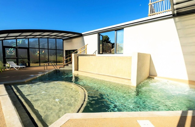 Campsite Les Cigales* - Family Classic 3 rooms 4 people Air-conditioned